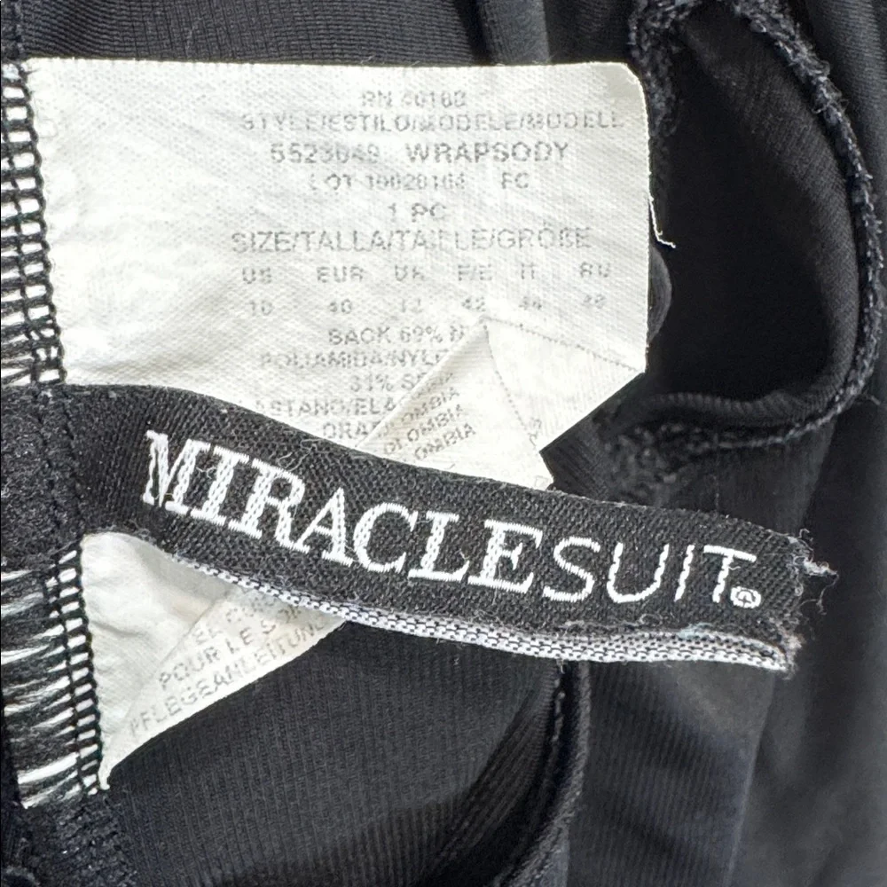 Miraclesuit Wrapsody‎ One-Piece Swimsuit Elegant Black Swimwear